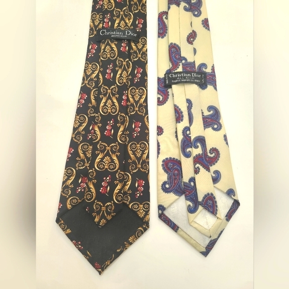 2/20 Christian Dior Vintage set of silk Italian ties. - Picture 5 of 6